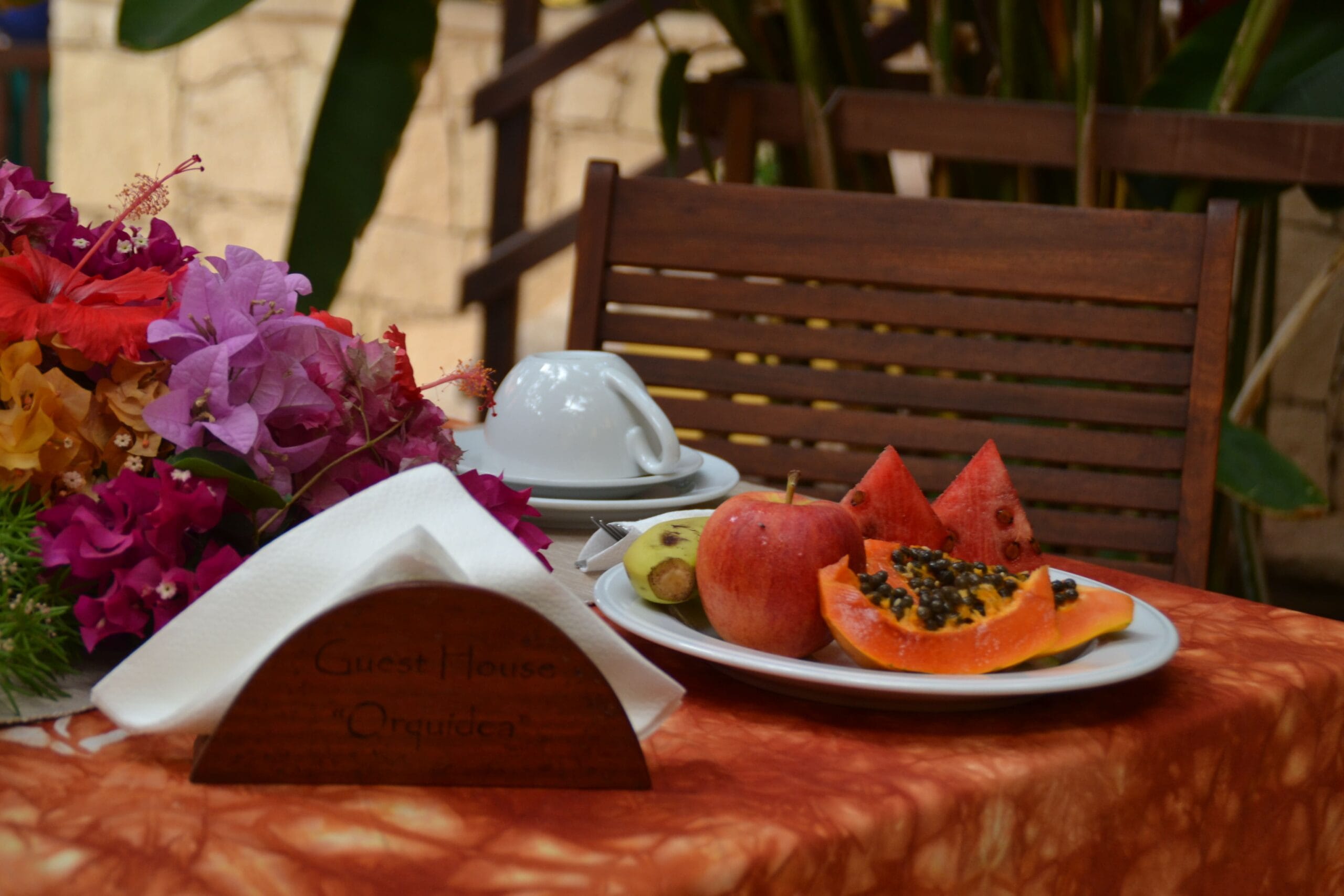Breakfast - Guest House orquidea